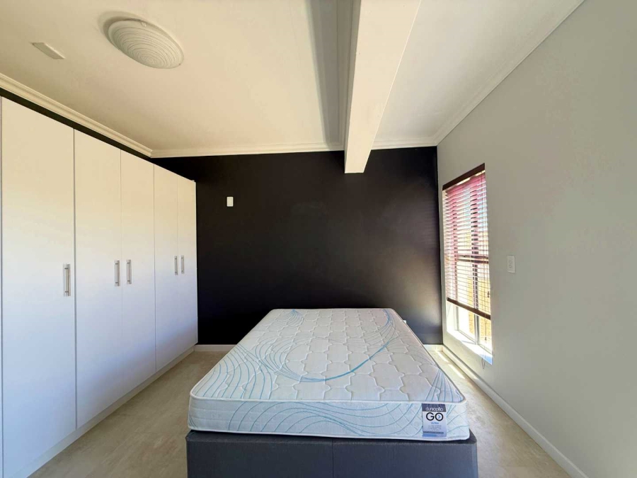 To Let 1 Bedroom Property for Rent in Myburgh Park Western Cape